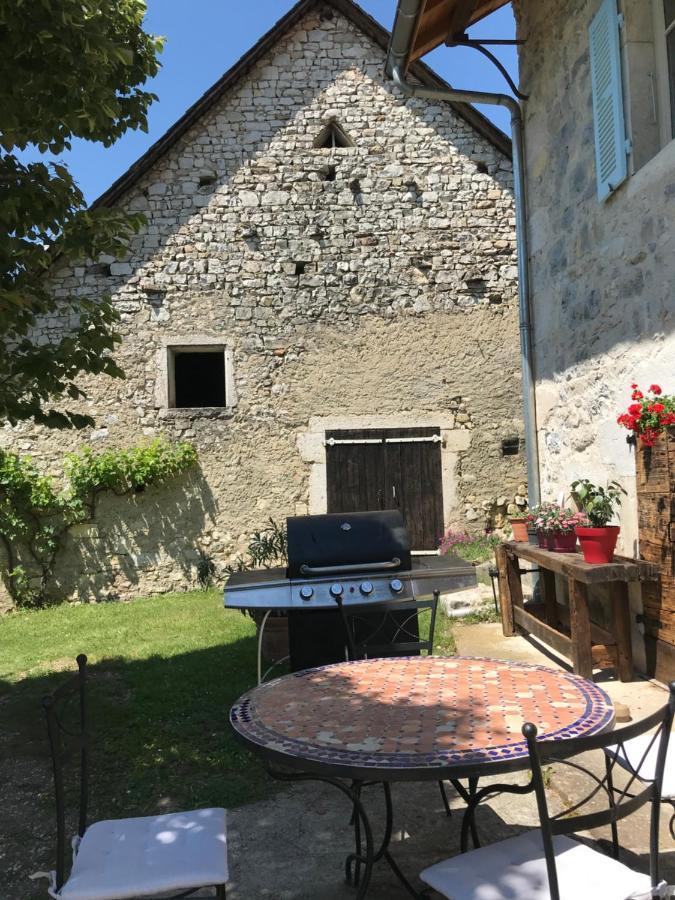 Chambres D'Hotes Des Deux Lacs Ceyzerieu Esterno foto