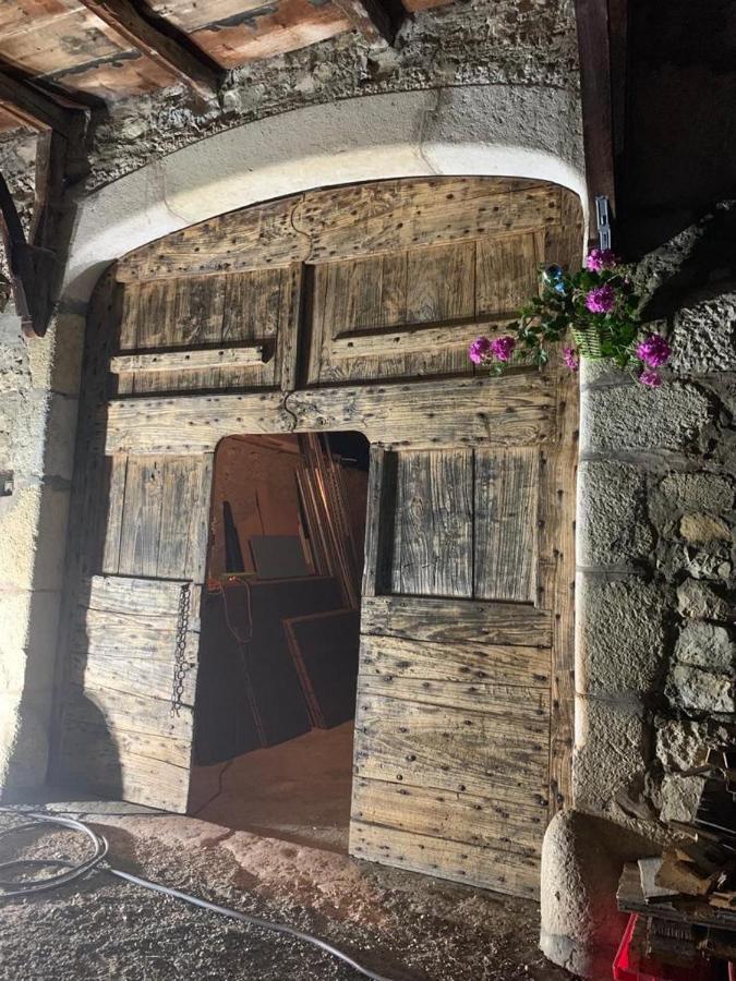 Chambres D'Hotes Des Deux Lacs Ceyzerieu Esterno foto