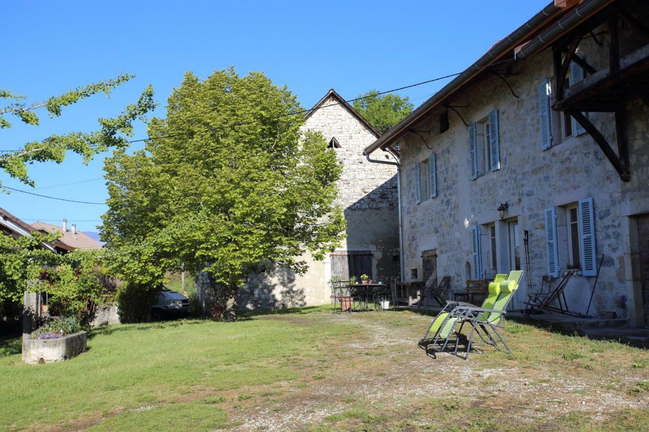 Chambres D'Hotes Des Deux Lacs Ceyzerieu Esterno foto